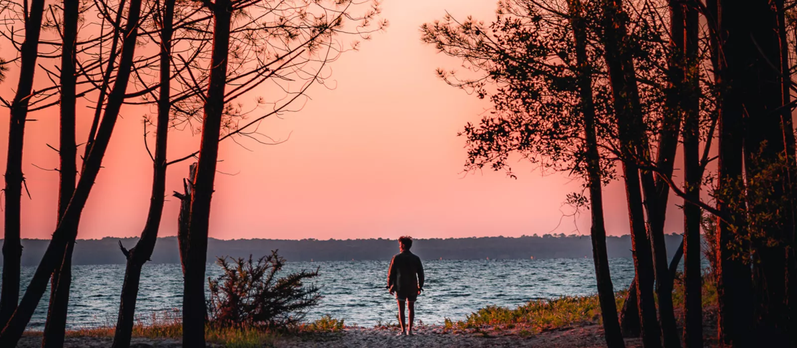Aqui Bikes sur le lac de Biscarrosse, une alternative stable au paddle